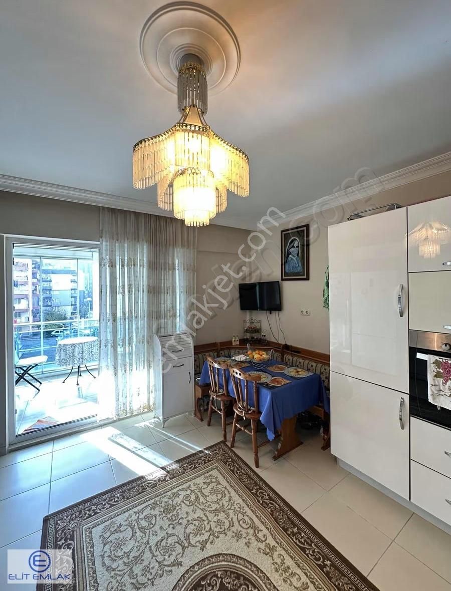 Girne Malazgirt Meydanı Geniş Site Satılık 3+1 Daire - Görsel 16