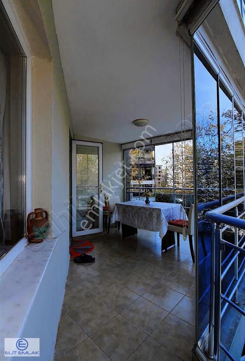 Girne Malazgirt Meydanı Geniş Site Satılık 3+1 Daire - Görsel 32