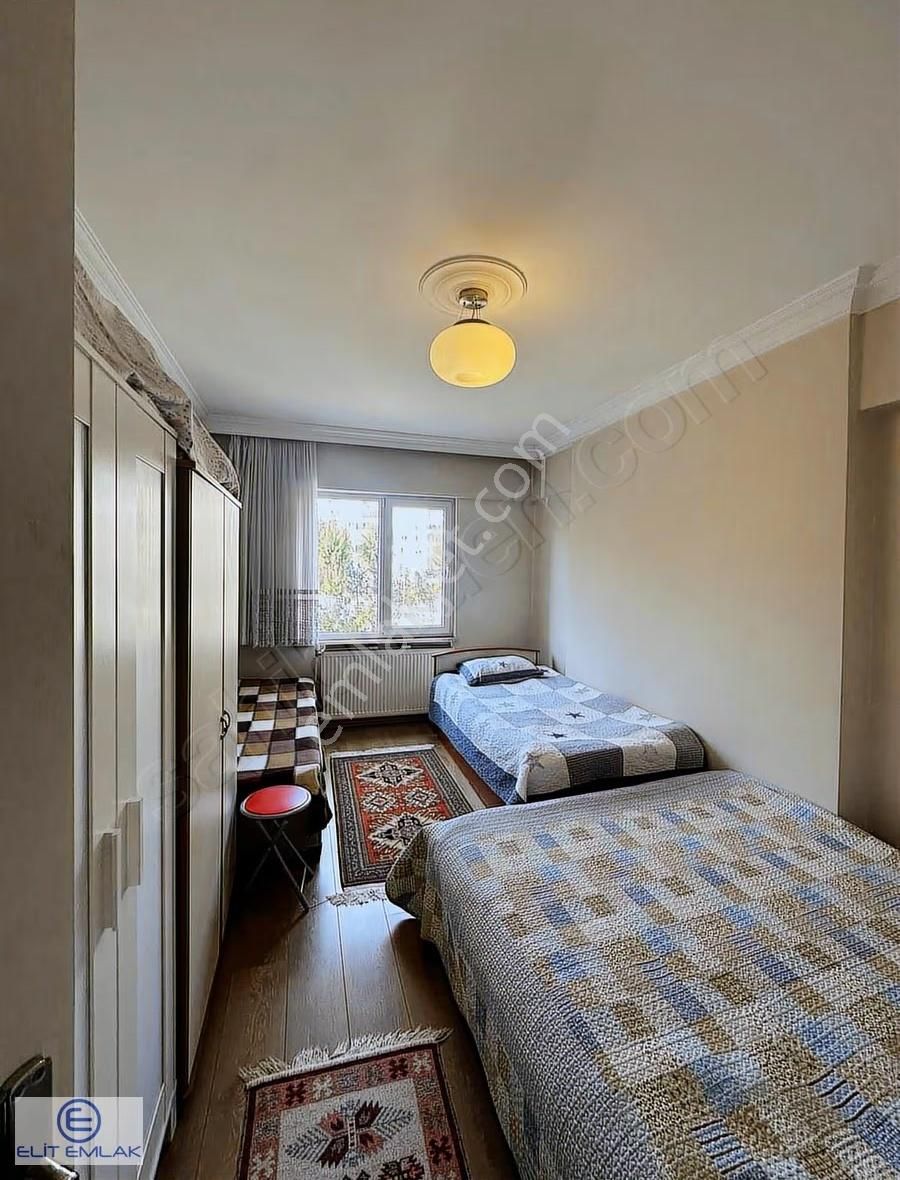 Girne Malazgirt Meydanı Geniş Site Satılık 3+1 Daire - Görsel 15