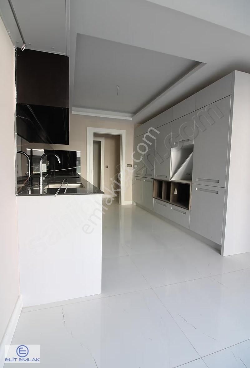 Aydın'ın Yeni Prestij Projesi: La Perla'da Lüks Kiralık Daire - Görsel 13