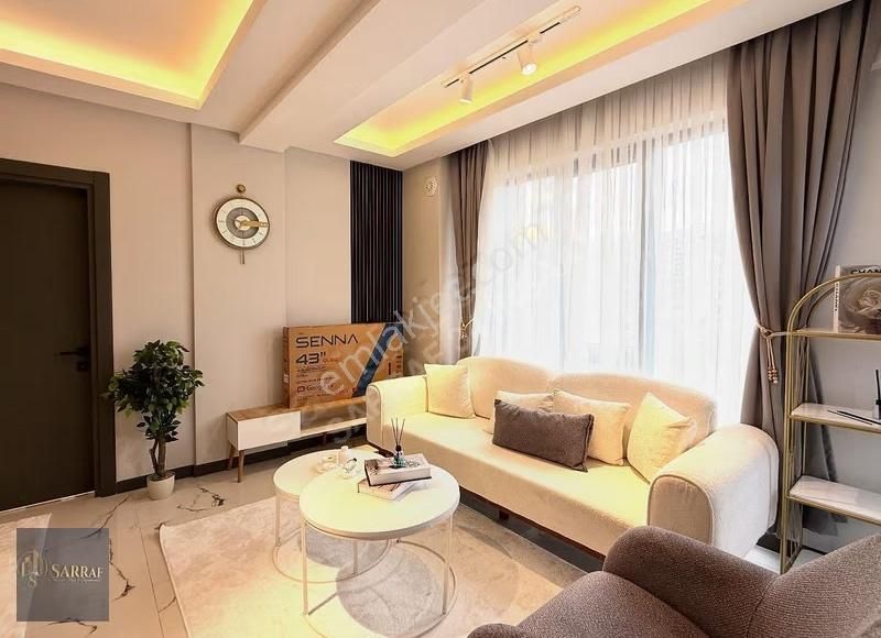 Metrobüse 5 Dakika İçi Sıfır Lüks Eşya Dizili Butik Sitede - Görsel 14