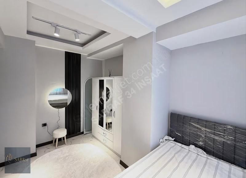 Metrobüse 5 Dakika İçi Sıfır Lüks Eşya Dizili Butik Sitede - Görsel 19