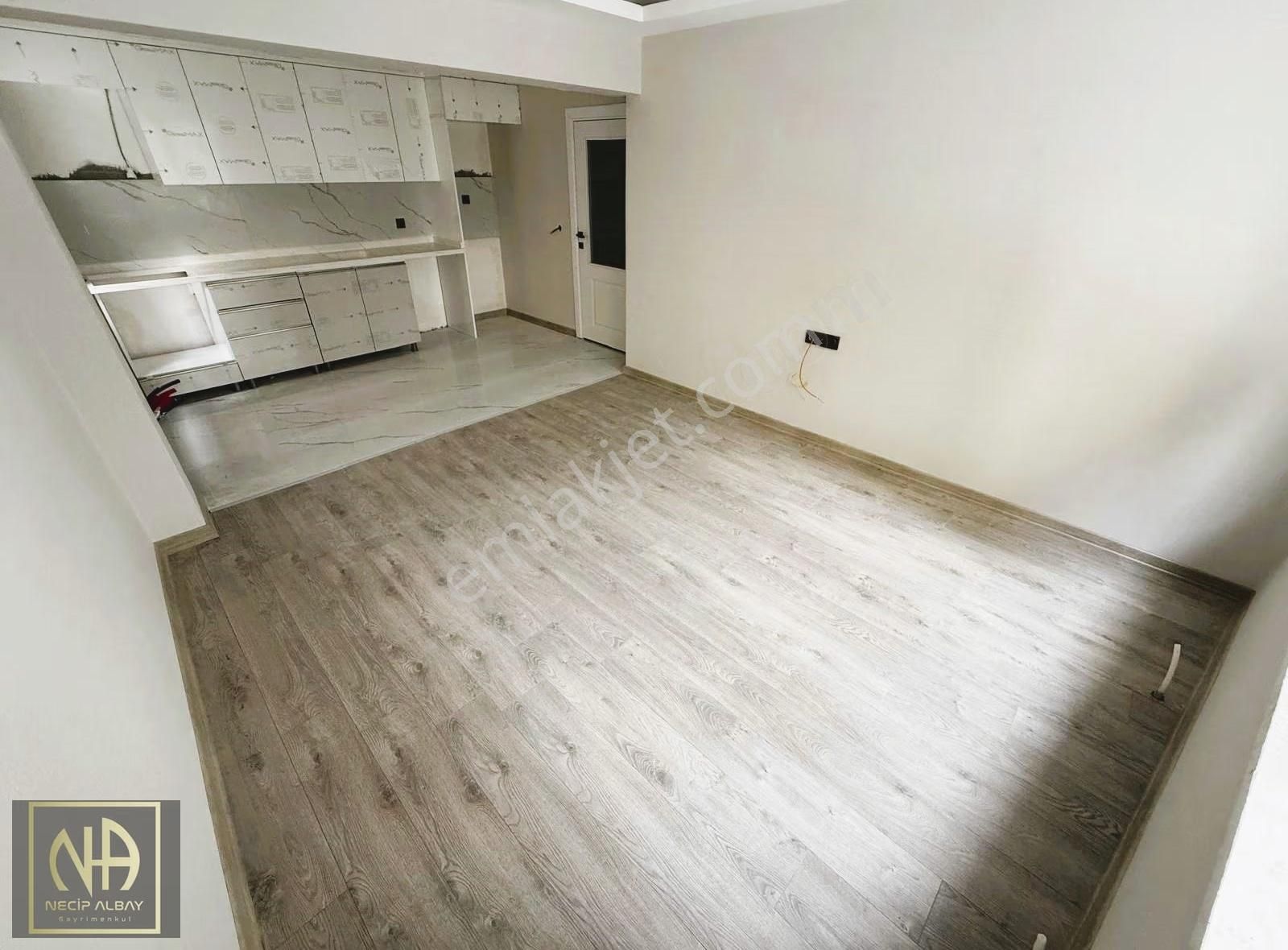 Güventepe Sıfır Bina Teras Balkon Amerikan Mutfak 3+1 Satılık - Görsel 5