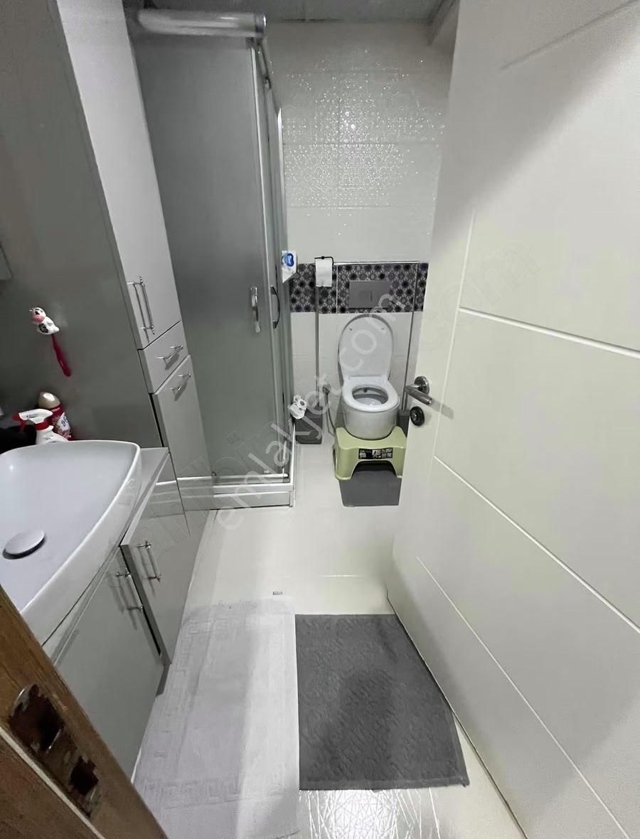 Altıntepside Ebeveyn Banyolu 3+1 Daire - Görsel 4
