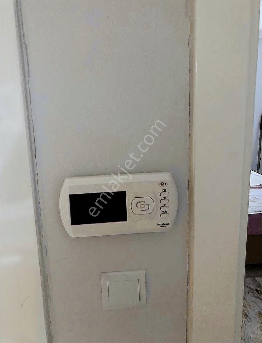 Pazarcı Mahallesinde Eşyalı Kiralık 1+1 Daire - Görsel 9