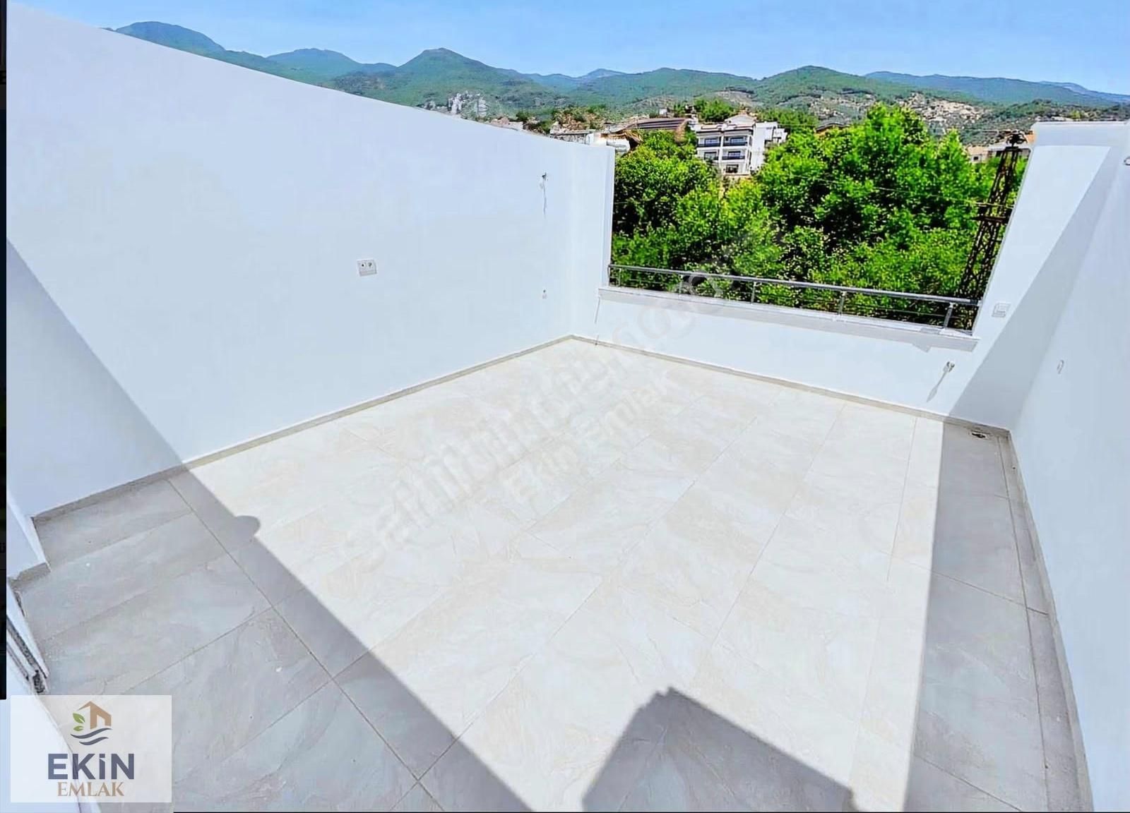 Güre'de Muhteşem Manzaralı 3+1 Tripleks Villa - Görsel 26