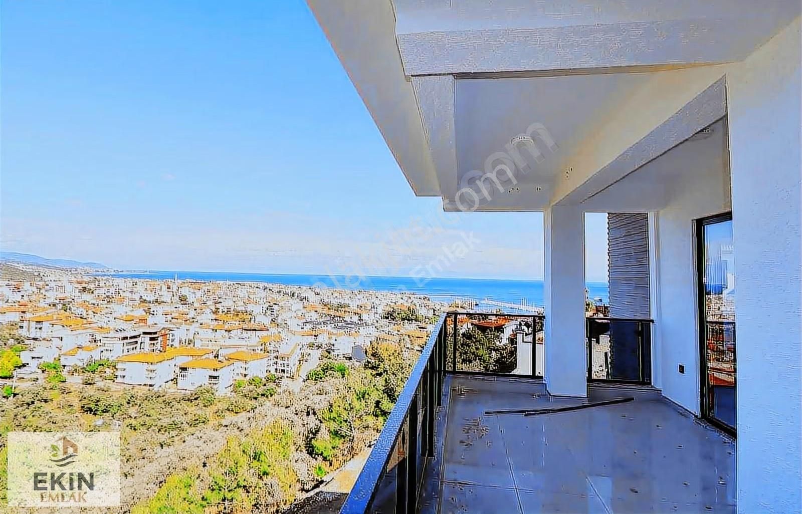 Küçükkuyu'da Deniz Manzaralı Villa Tipi 2+1 Daireler! - Görsel 12