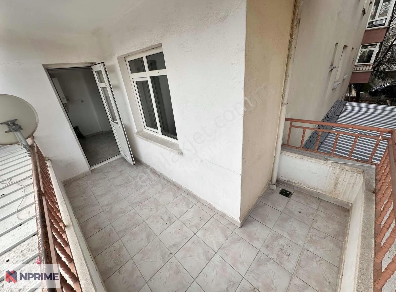 Nprime'dan Hikmet Özer Caddesi Üzeri 1.kat Ön Cephe 3+1 Kiralık - Görsel 5