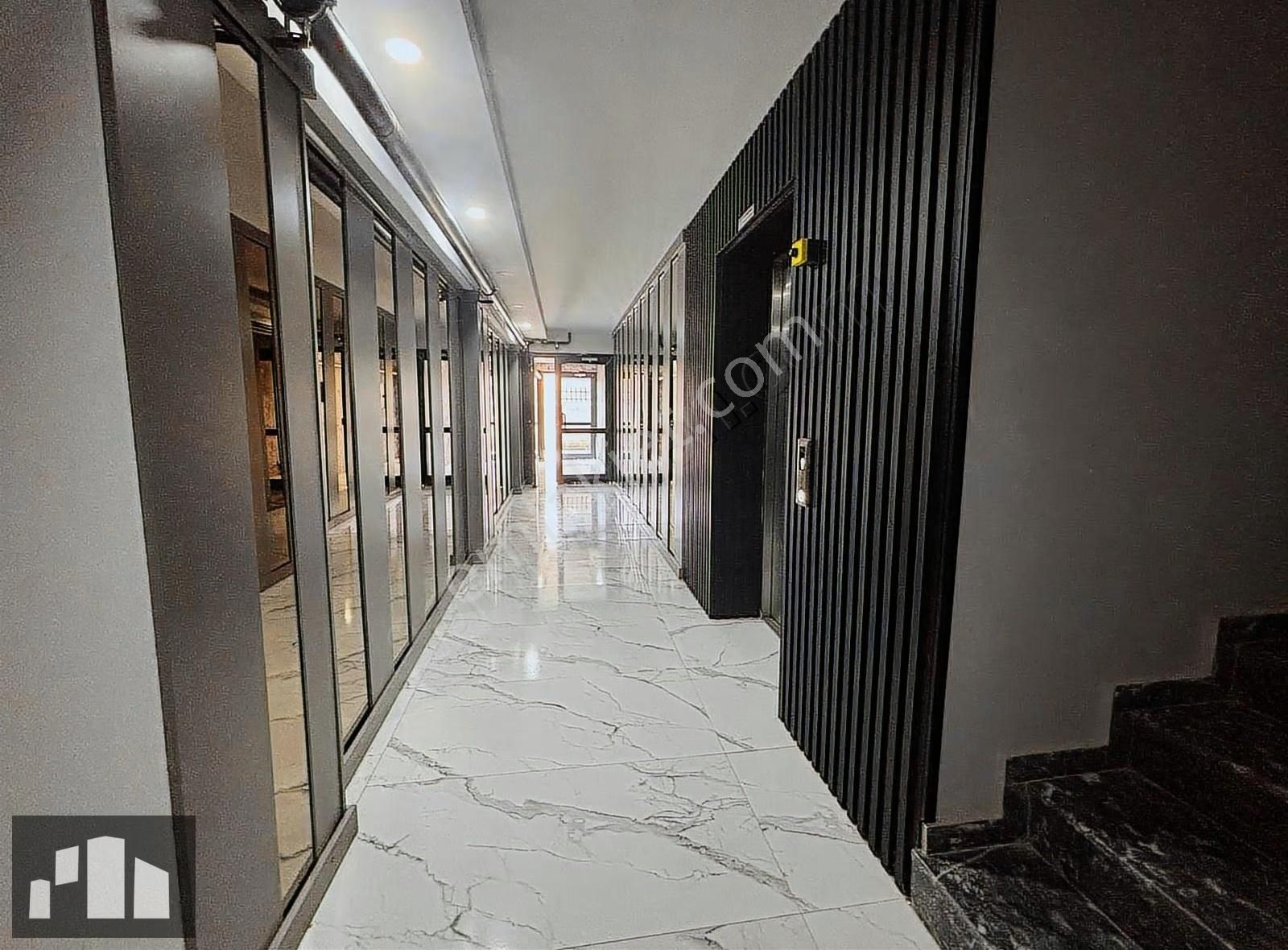 Taşcı Grup Gayrimenkul'den Sıfır 2. Katta 1+1 Kiralık Daire - Görsel 2