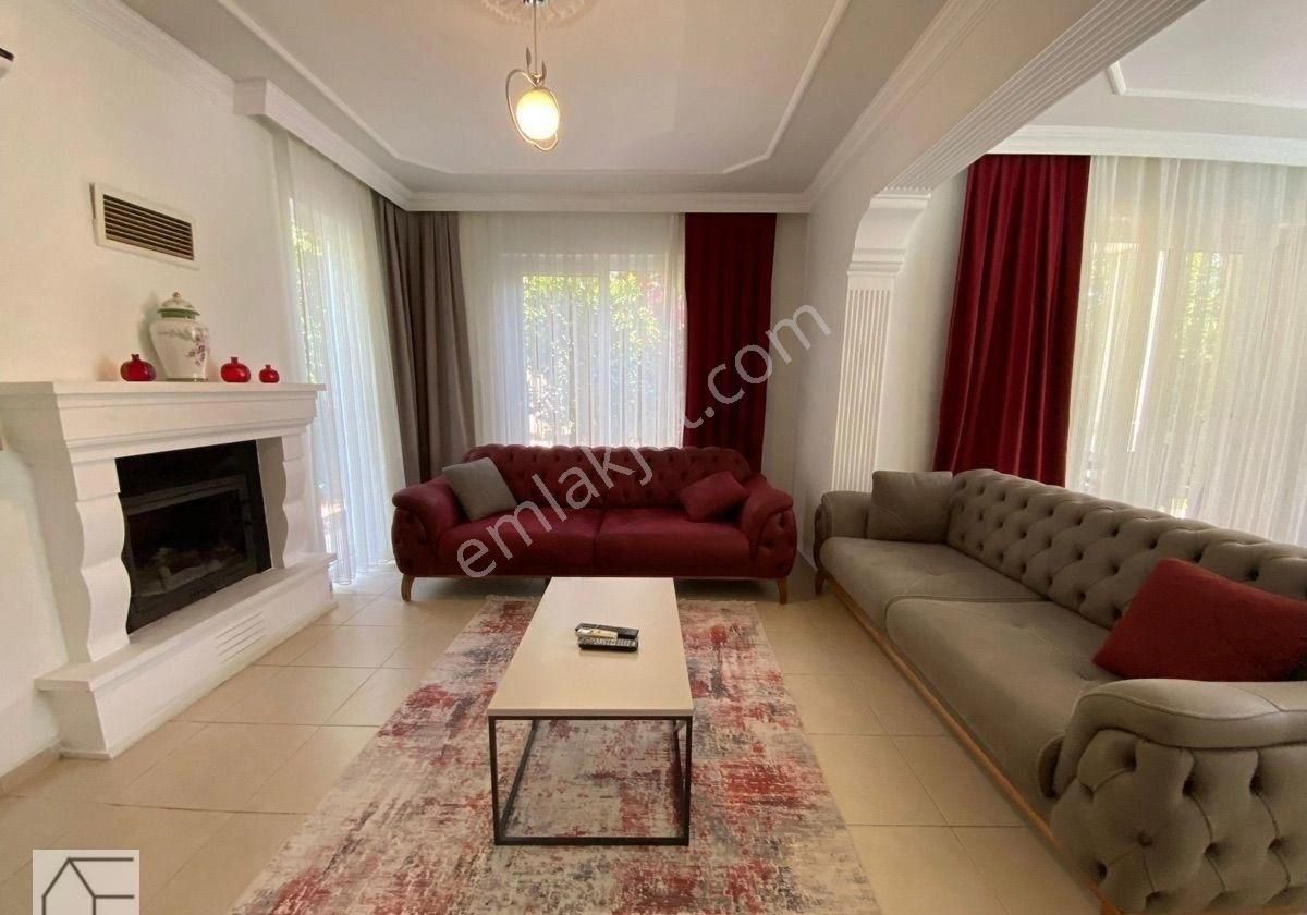 Fethiye Çalış Bölgesinde Kısa Dönem Kiralık 3+1 Havuzlu Müstakil Villa - Görsel 13