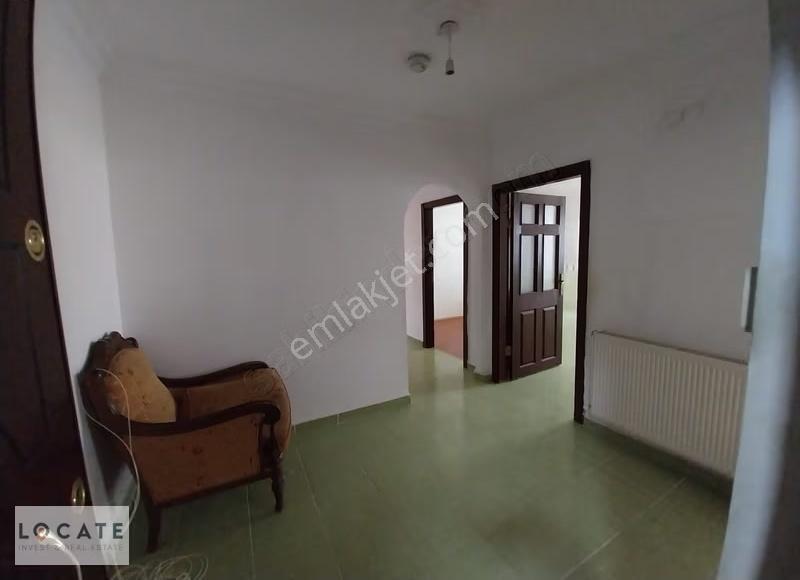 Locateden; Beşikkaya Mahallesinde 1.kat , 3+1, 120m2 - Görsel 11