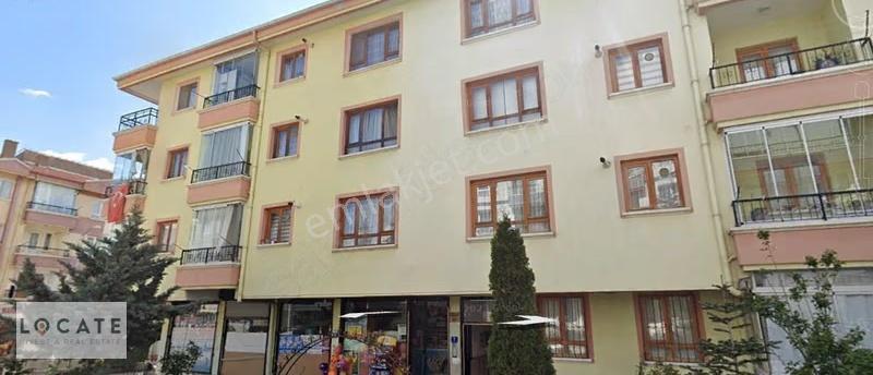 Locateden; Beşikkaya Mahallesinde 1.kat , 3+1, 120m2 - Görsel 14