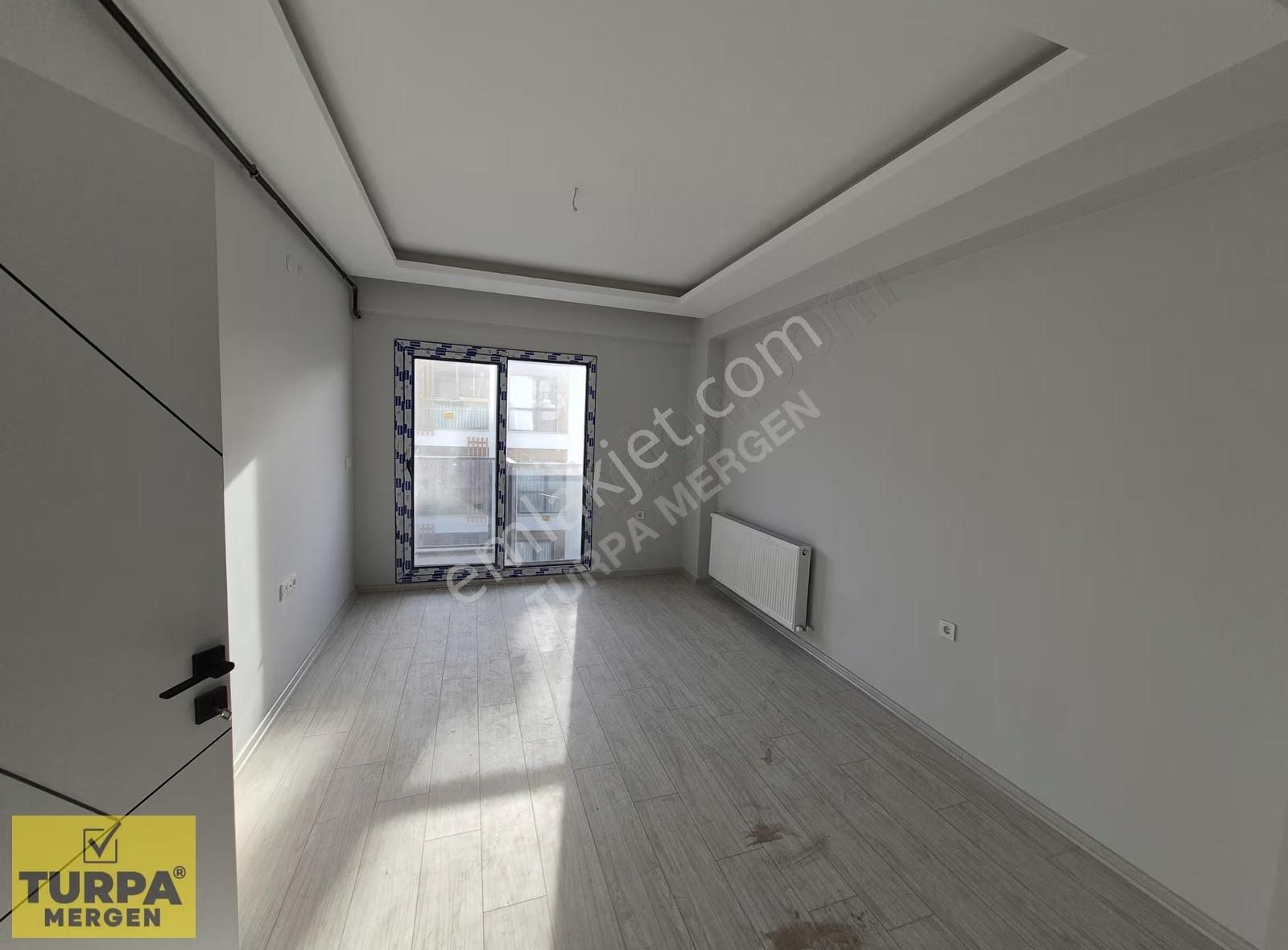 Kiralık 1+1 Sıfır Daire Menemen Koyundere Mevkiinde Saat Kulesine Yakın - Görsel 6