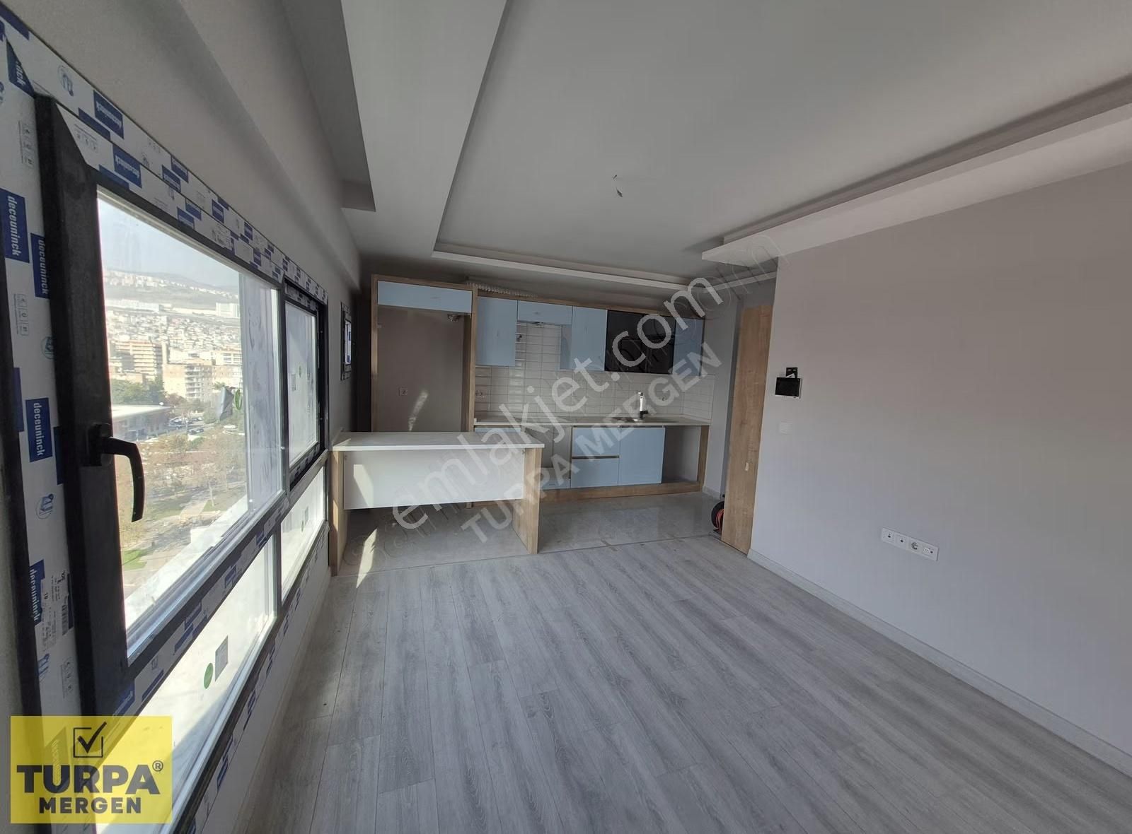 Deniz Manzaralı 2+1 Sıfır Kiralık Daire Manavkuyu Mah.cadde Önü - Görsel 3