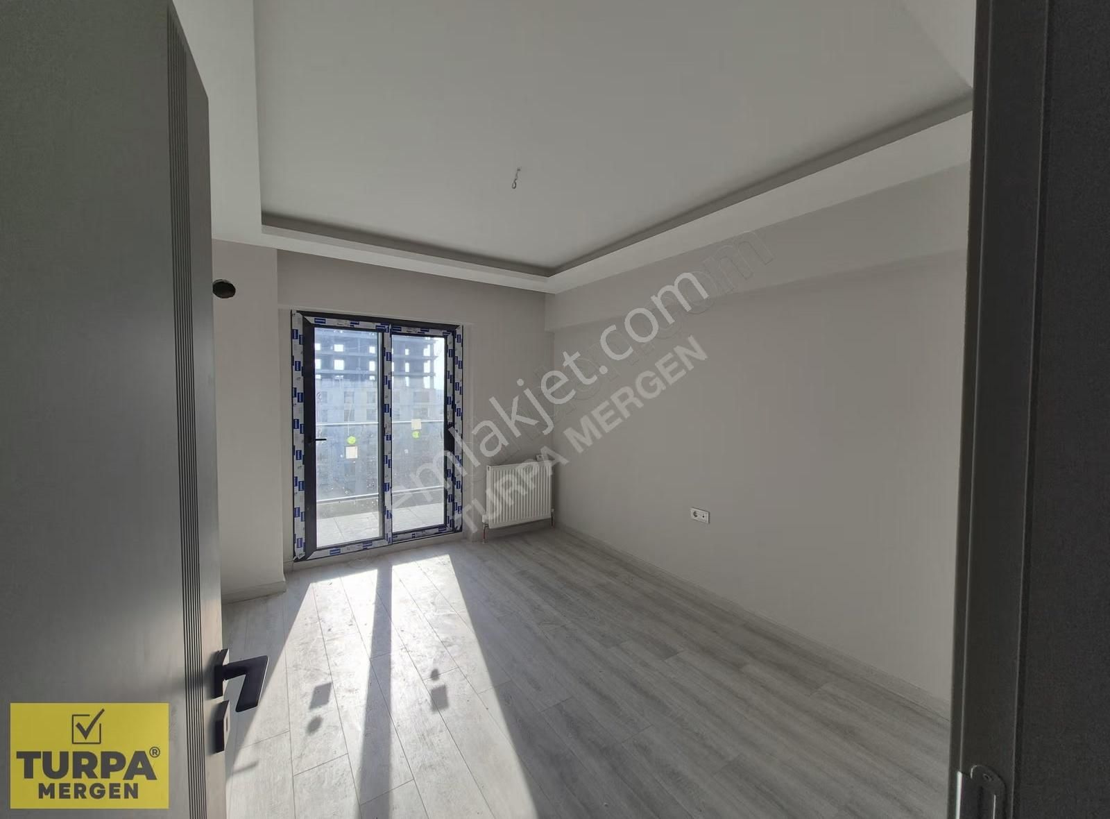 Deniz Manzaralı 2+1 Sıfır Kiralık Daire Manavkuyu Mah.cadde Önü - Görsel 15