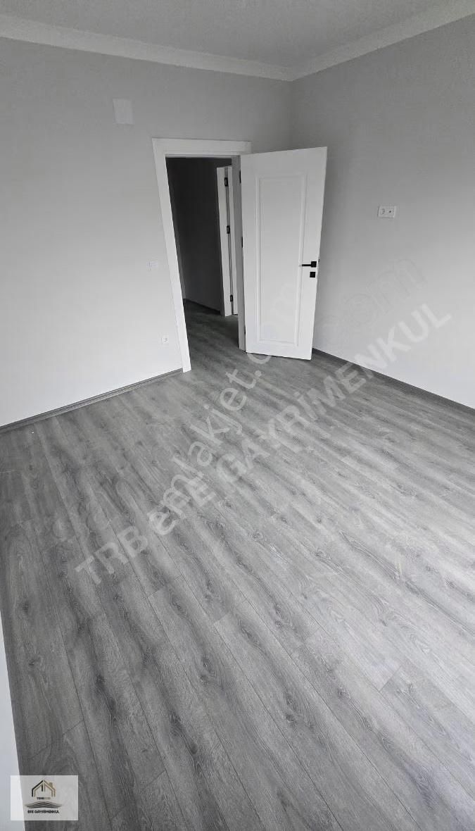 Üniversite Mah. 1+1 4.kat Kiralık Sıfır Daire - Görsel 7