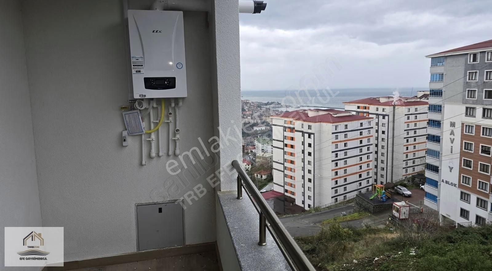 Üniversite Mah. 1+1 4.kat Kiralık Sıfır Daire