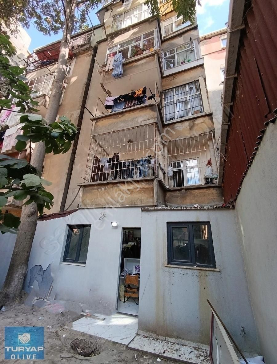 Kumkapı Fatih Merkezi Konum'da 130 M2 Dükkan Mağaza Takasa Açık - Görsel 15