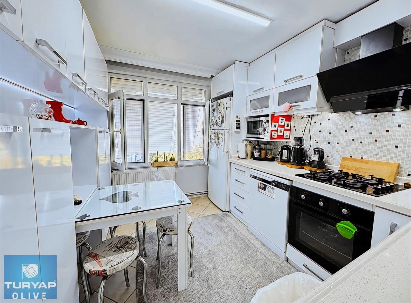 Çapa Tıp Fakültesi Yakını 2+1 Satılık Daire Kat Mülkiyetli - Görsel 5