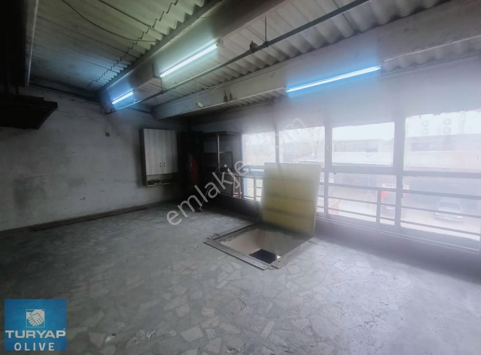 Sultangazi Küçüksanayi Sitesi Kiralık 100+100=200 M2 Depo - Görsel 6