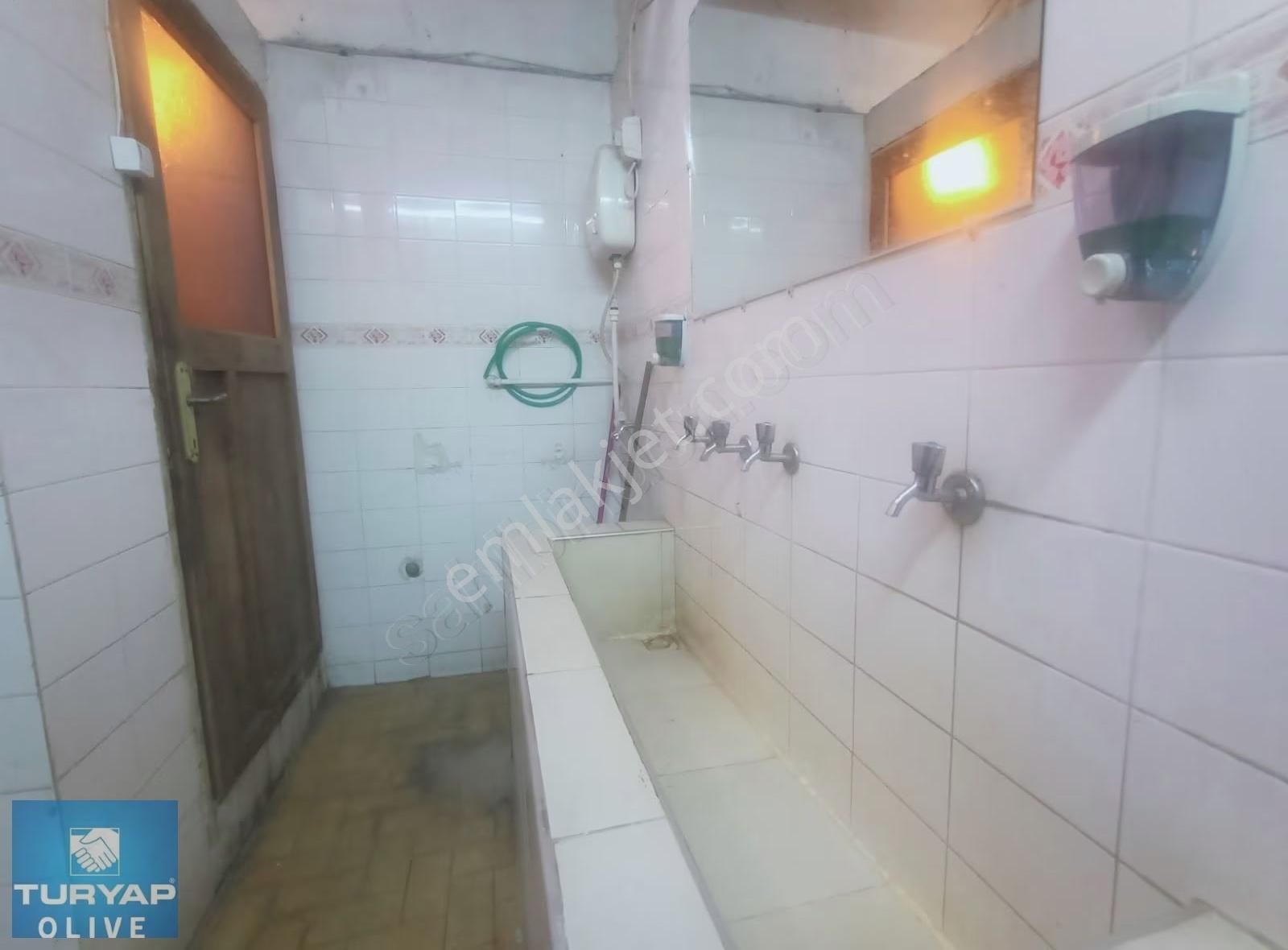 Sultangazi Küçüksanayi Sitesi Kiralık 100+100=200 M2 Depo - Görsel 8