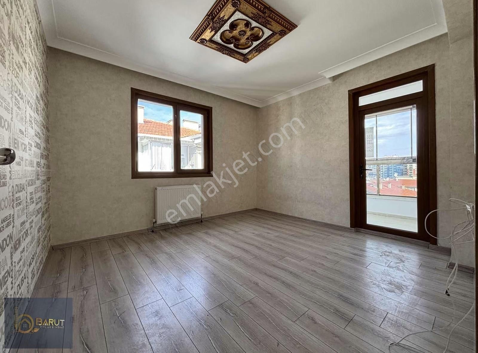 Barut Emlaktan Asansörlü Klasik Binada 4+1 160 M2 Daire - Görsel 24