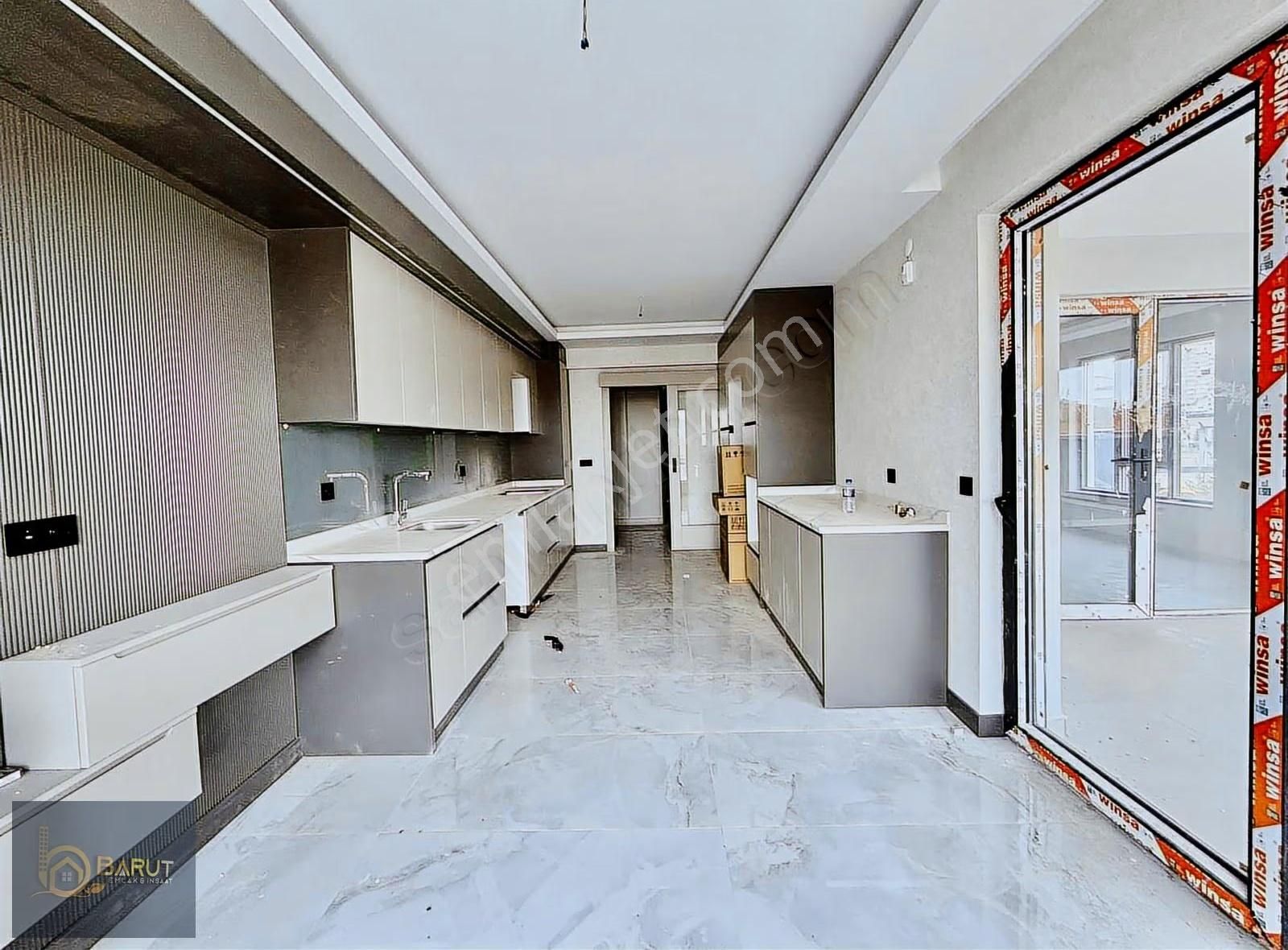Baruttan Hastane Yakını 3 Cepheli K. Otoparklı 4+1 Site Dairesi - Görsel 4