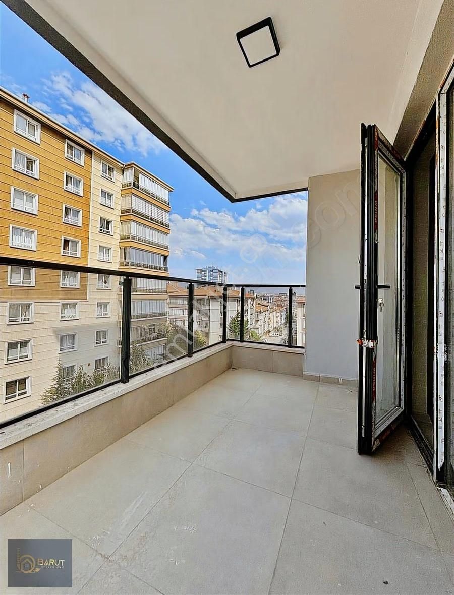 Baruttan Hastane Yakını 3 Cepheli K. Otoparklı 4+1 Site Dairesi - Görsel 15