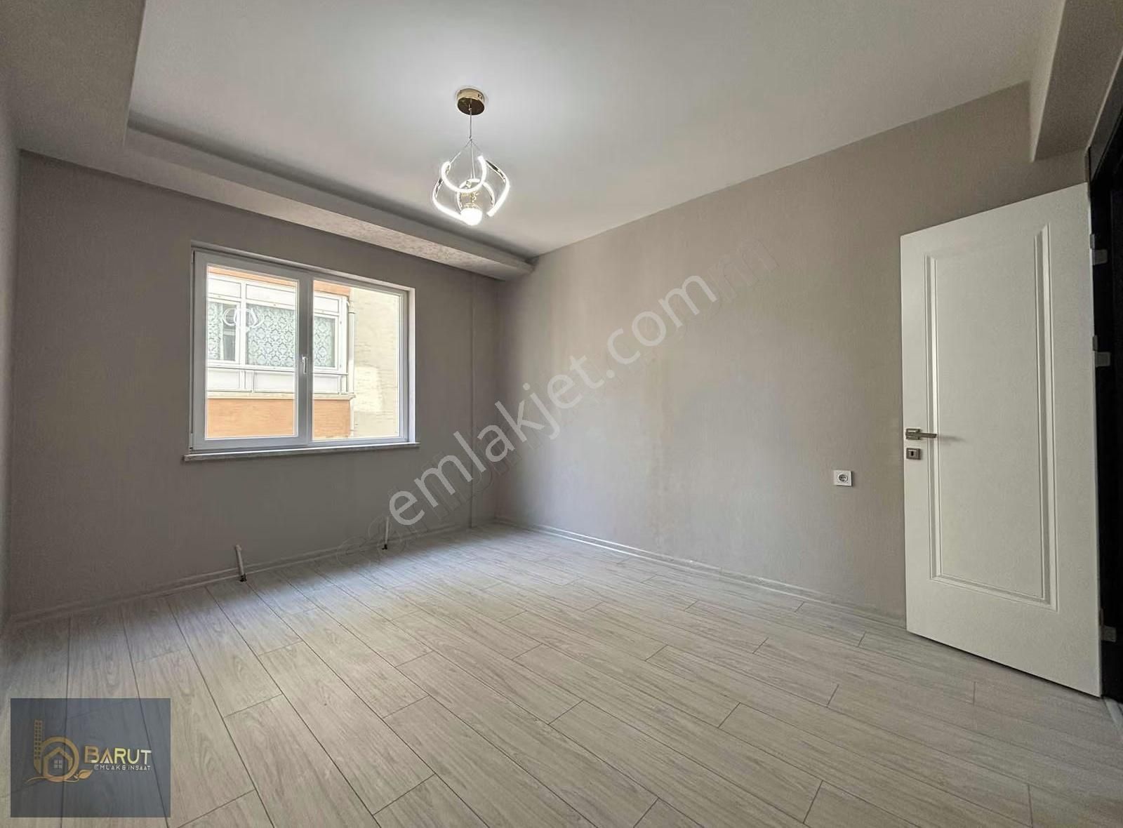 Barut Emlaktan Fatih Mah'de Asansörlü Sıfır Ara Kat 4+1 Daire - Görsel 21