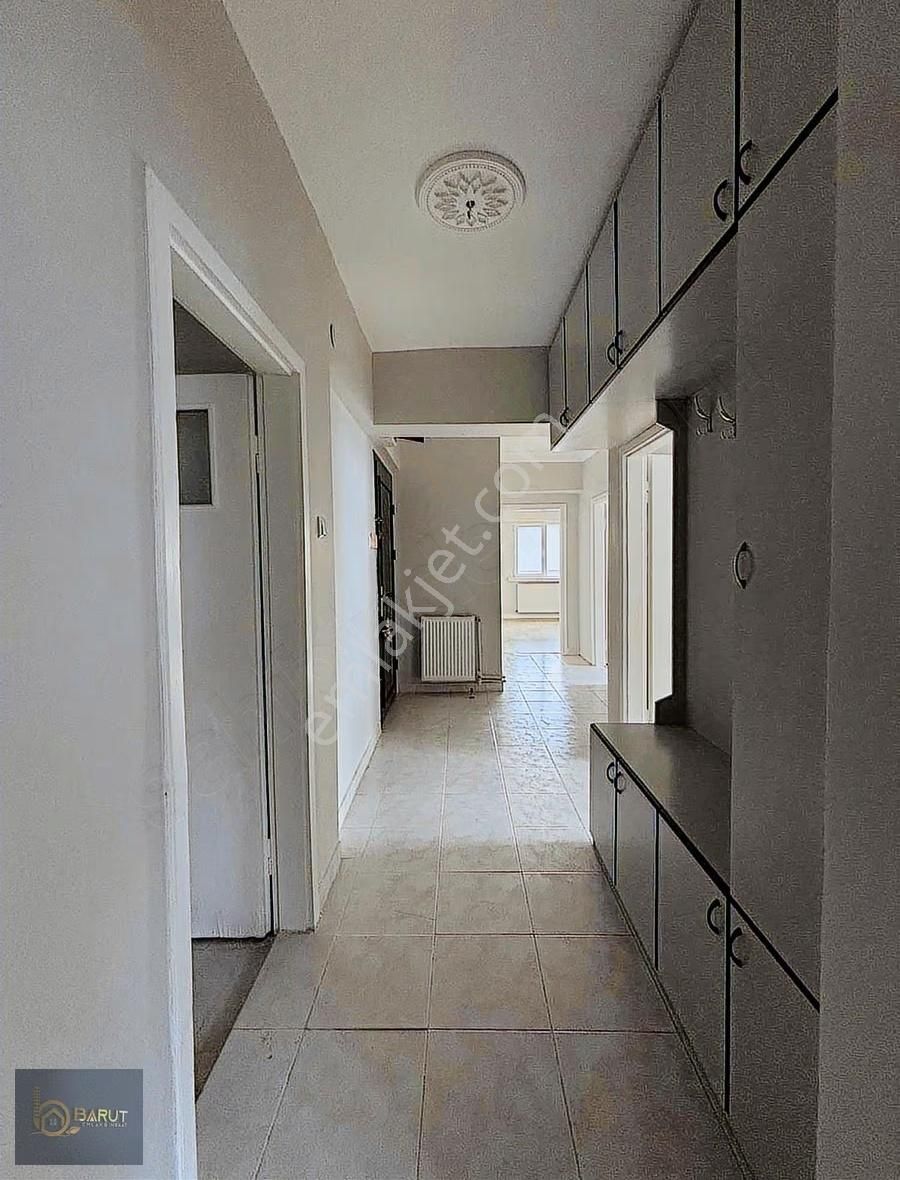 Barut Emlaktan Beşyol Yanı İçi Yapılı 3+1 Kullanışlı Daire 3.kat - Görsel 14