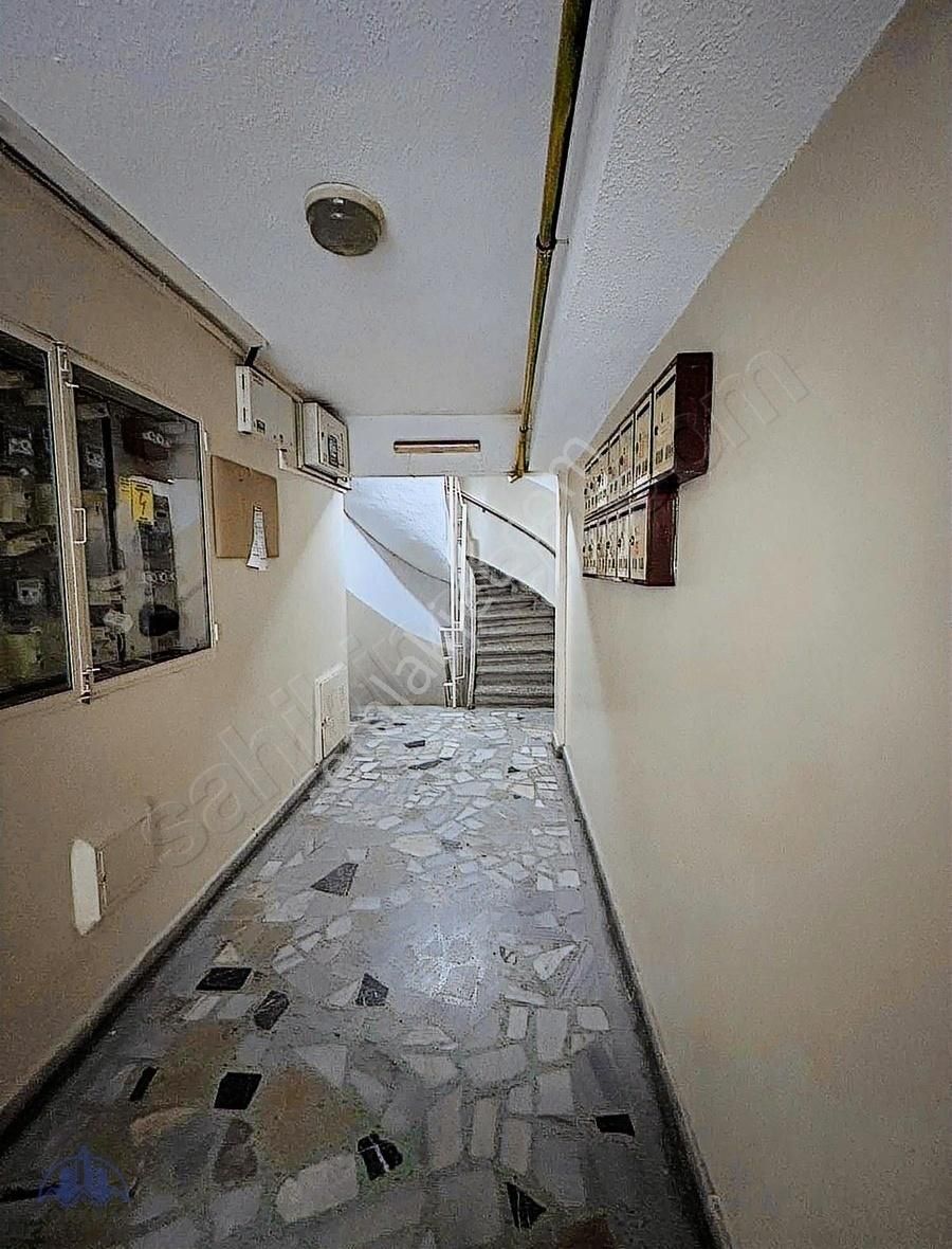 Nalbantoğlu Cami Yanı 3+1 Fırsat Daire - Görsel 17