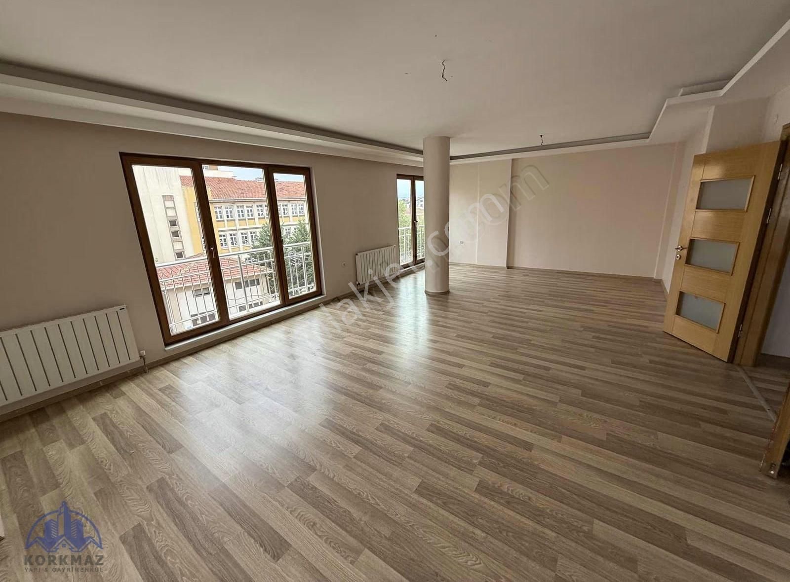 Emek Adnan Menderes Mahallesinde Lüx 3+1 Ara Kat - Görsel 13