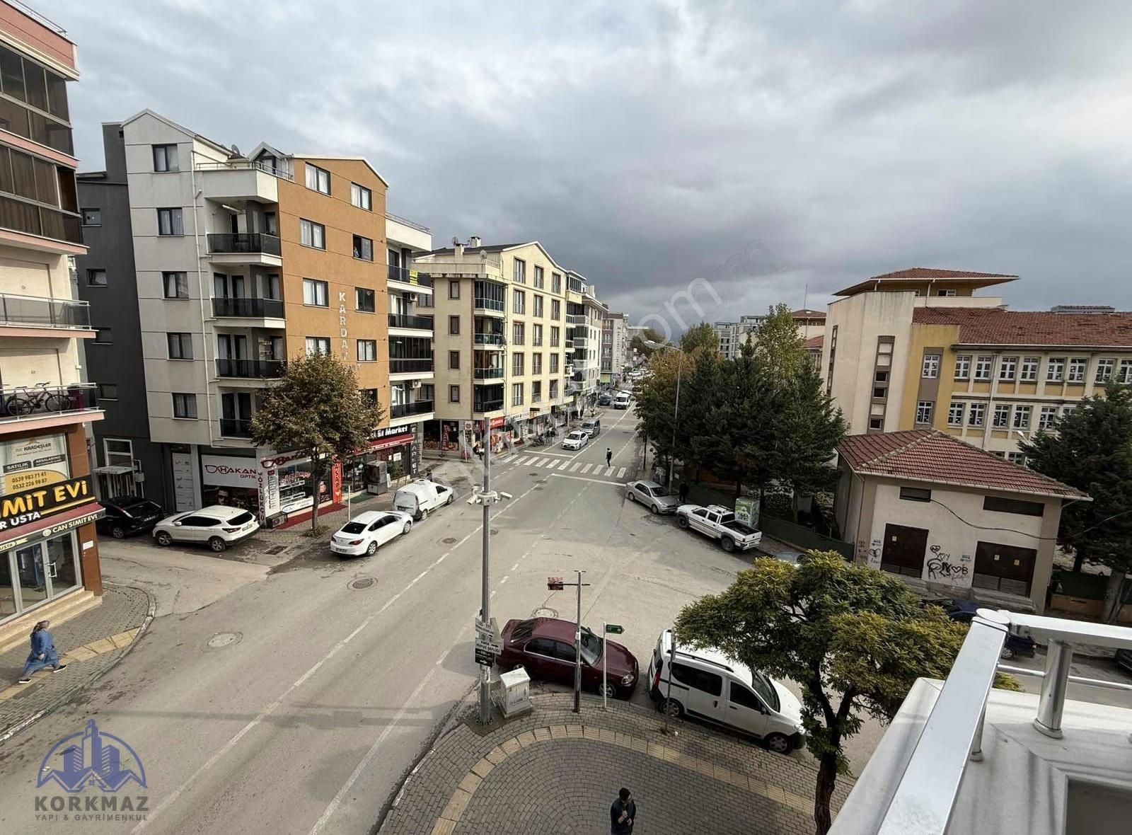 Emek Adnan Menderes Mahallesinde Lüx 3+1 Ara Kat - Görsel 22