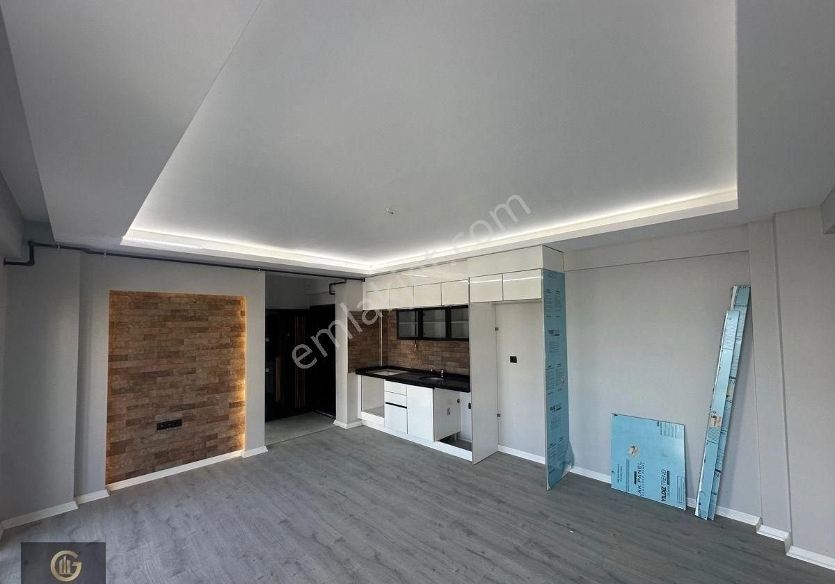 Gold Cıty’den Lux Ana Lokasyon 1+1 50 M2 Geniş Satılık Daire