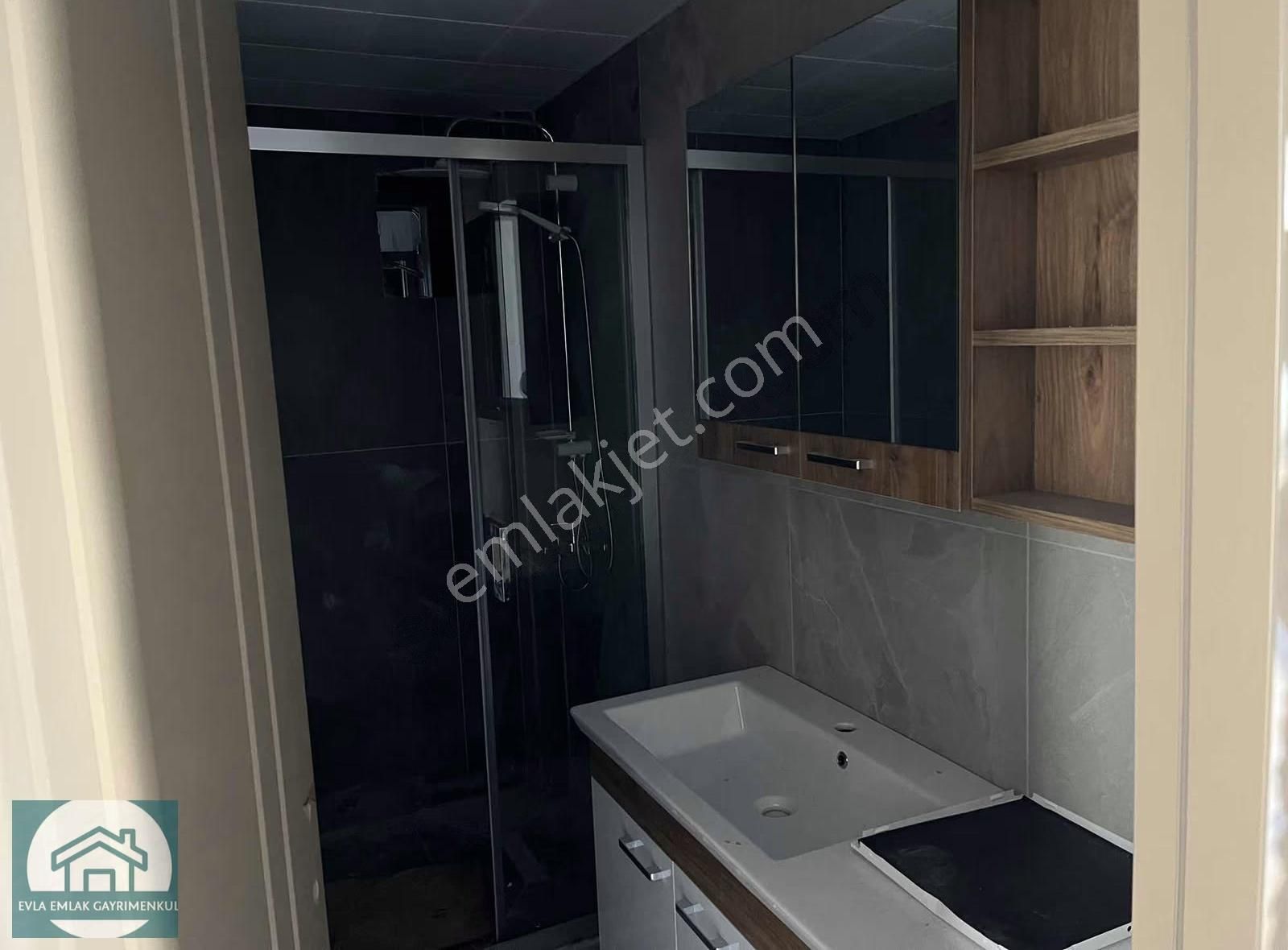 Uşak Merkez Cumhuriyet Mahallesinde Satılık 2+1 Daire - Görsel 22