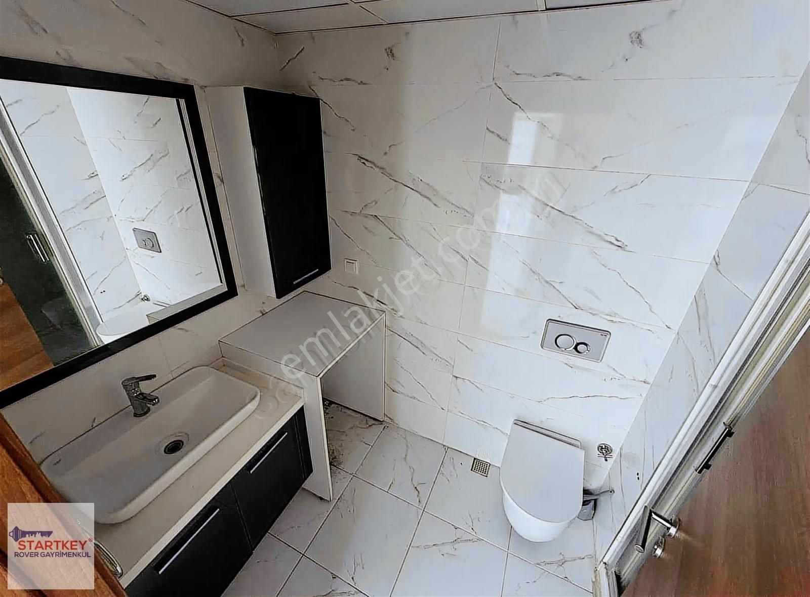 Marka 333 Sitesinde Kiracısız Havuz Cepheli Satılık 1+1 Daire - Görsel 18