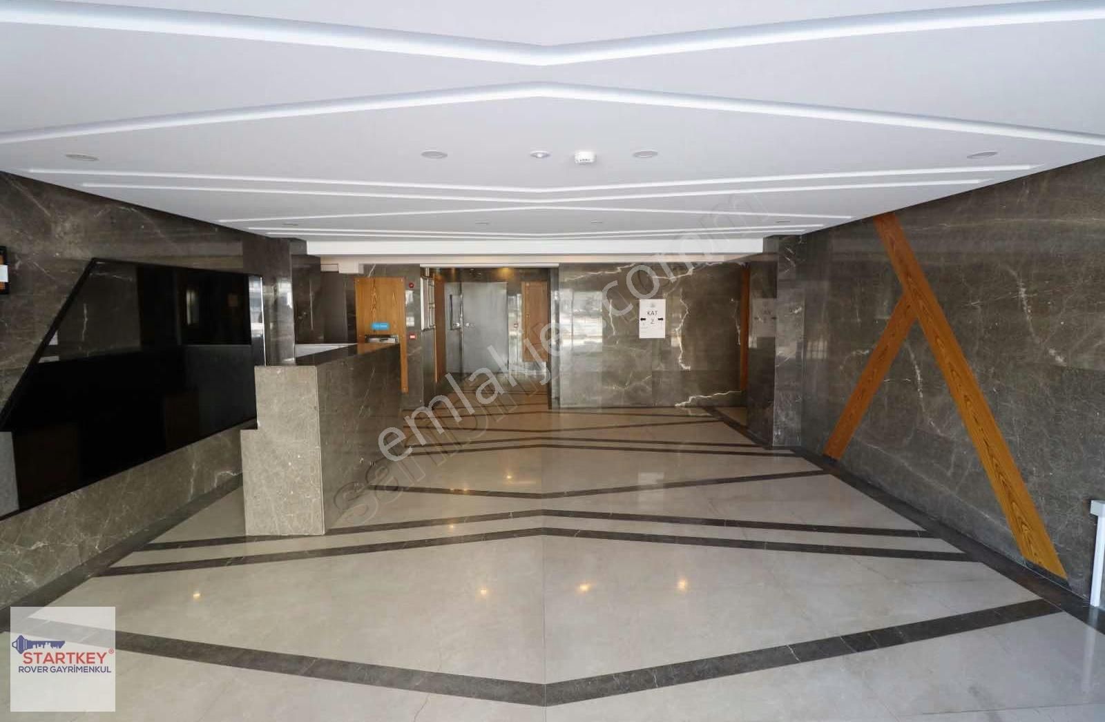 Marka 333 Sitesinde Kiracısız Havuz Cepheli Satılık 1+1 Daire - Görsel 5