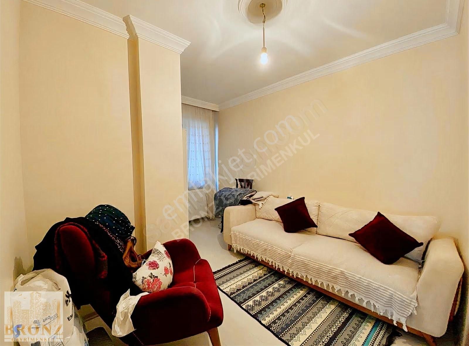 Ümraniye Atatürk Mah.'de Metroya, Kaymakamlığa Çok Yakın Arakat - Görsel 3