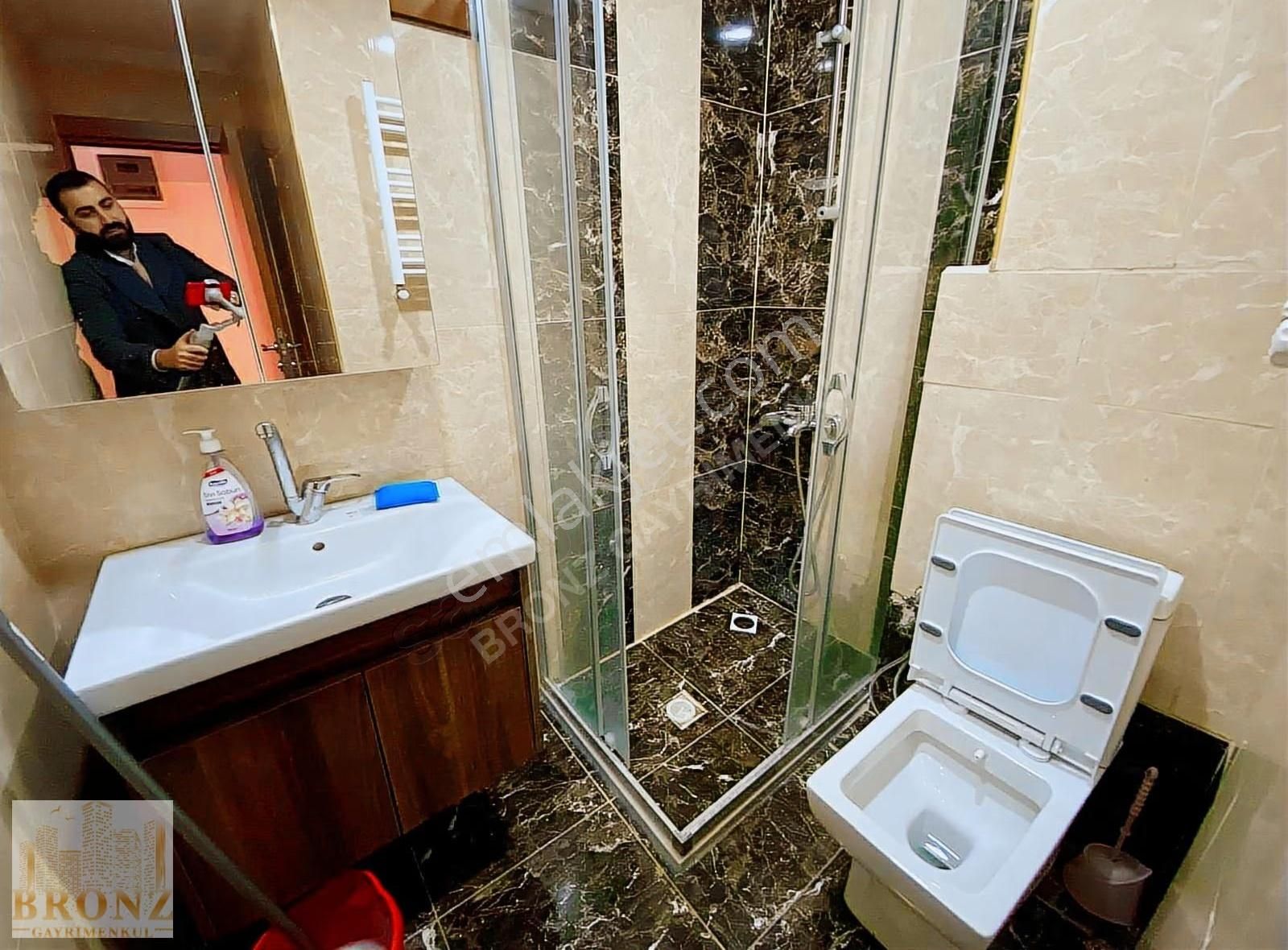 Ümraniye Atatürk Mah.'de Metroya, Kaymakamlığa Çok Yakın Arakat - Görsel 14