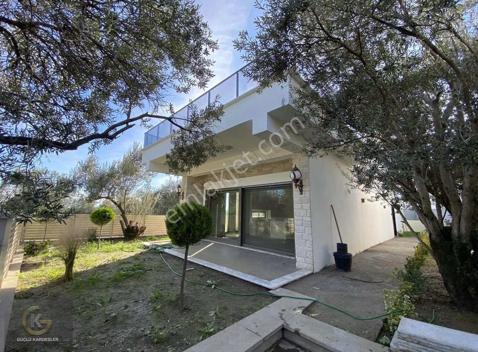 Güçlü Kardeşler Gürede 350m2 Arsa İçerisinde Müstakil Villa - Görsel 7