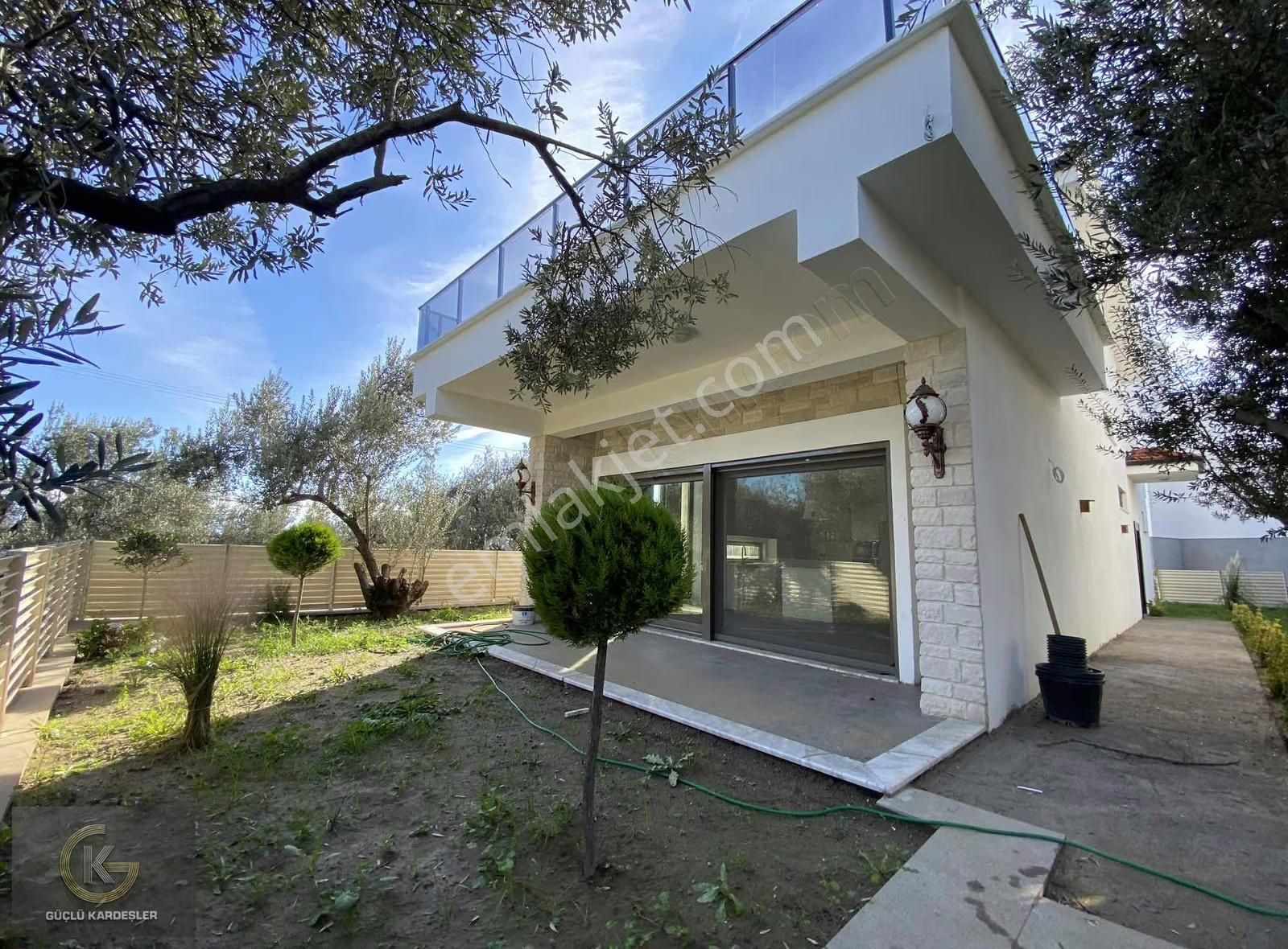 Güçlü Kardeşler Gürede 350m2 Arsa İçerisinde Müstakil Villa - Görsel 22