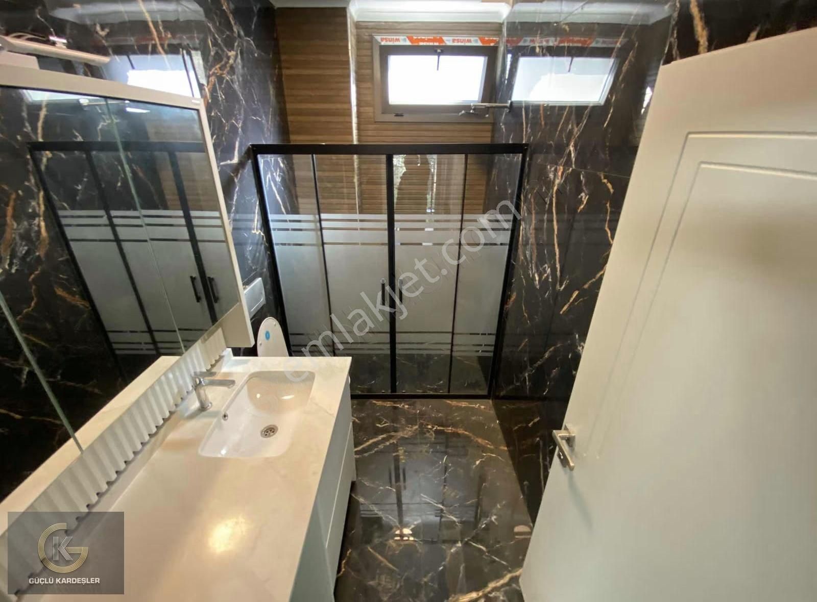 Güçlü Kardeşler Gürede 350m2 Arsa İçerisinde Müstakil Villa - Görsel 26