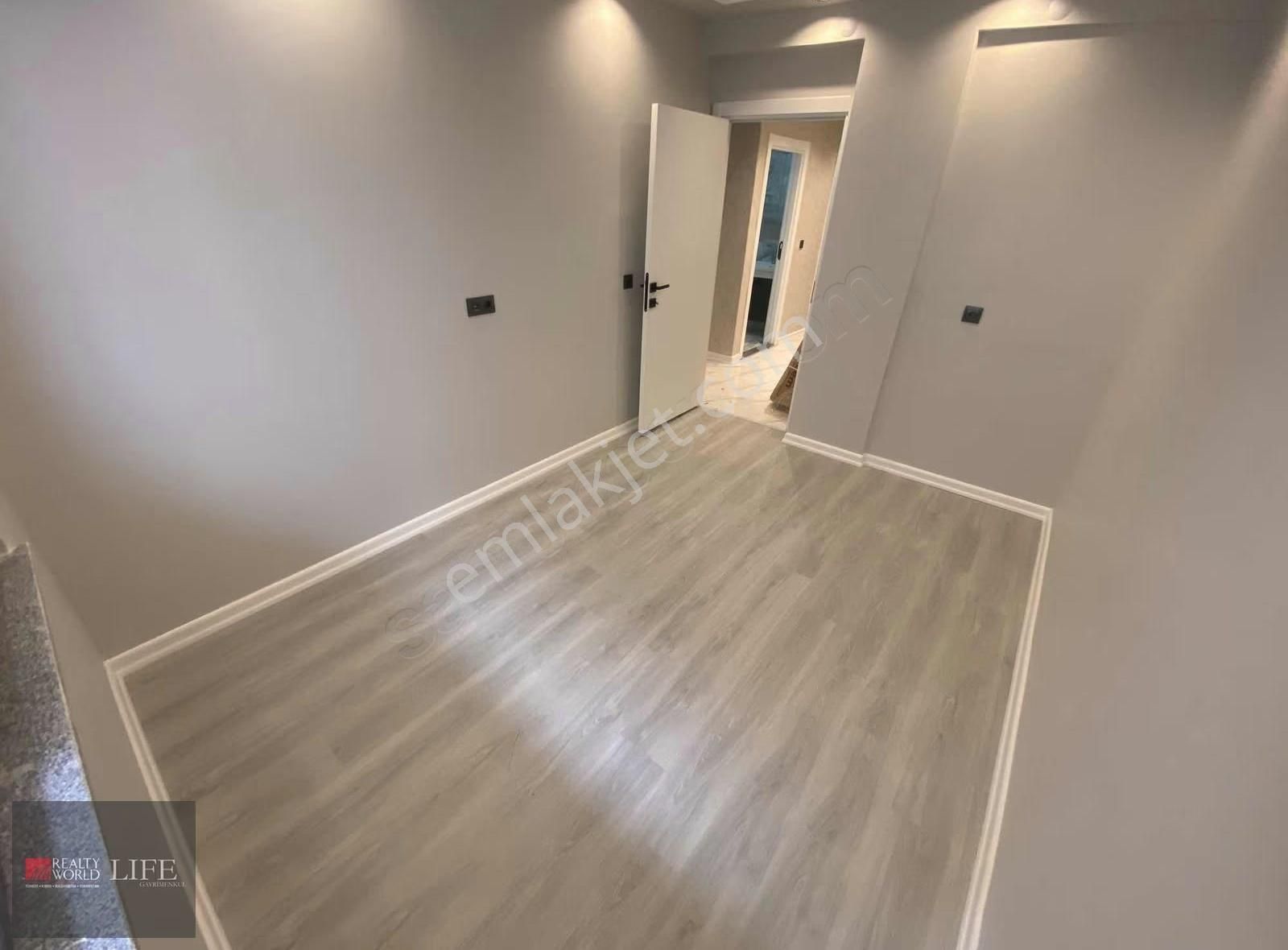 Rw Lıfe // Çamlıca Mah.sıfır Lüks 2+1 Satılık Daire - Görsel 24