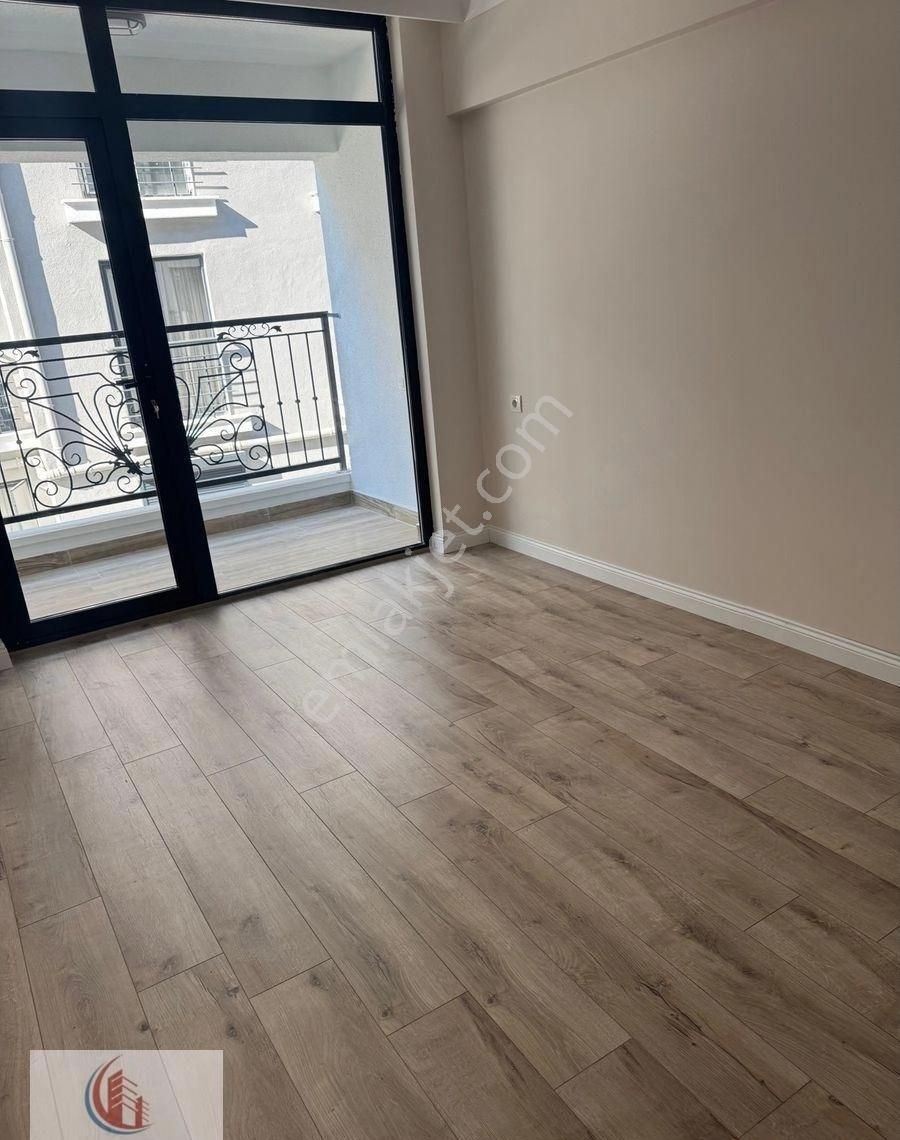 Bahçelide 1+1 1.katta Yeni Bina 8 Milyon 250 Bin Tl - Görsel 5