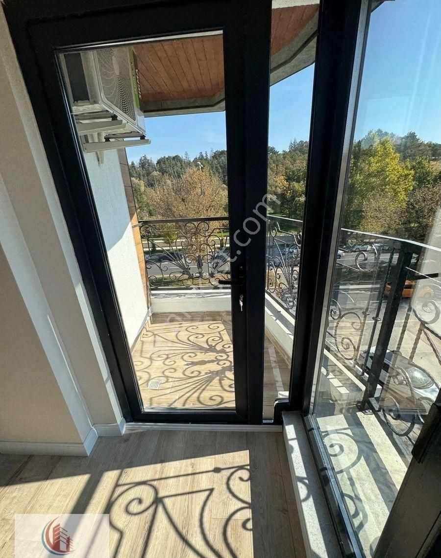 Bahçelide Yeni Bina 4+1 Teraslı Dubleks - Görsel 2