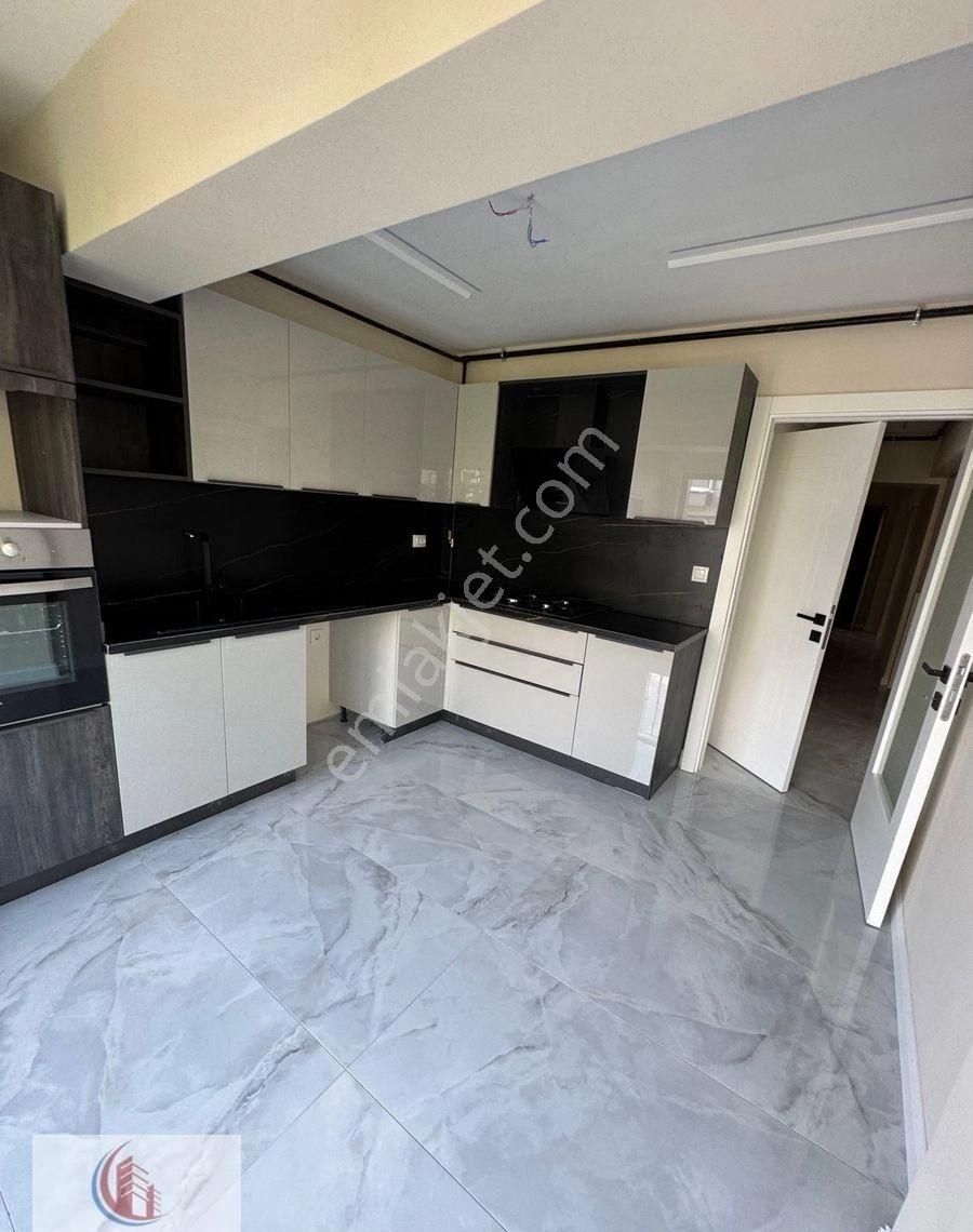 Bahçelide 2+ Köşe Dubles Yeni Bina Teraslı 13 Milyon Tl Cansudan - Görsel 3