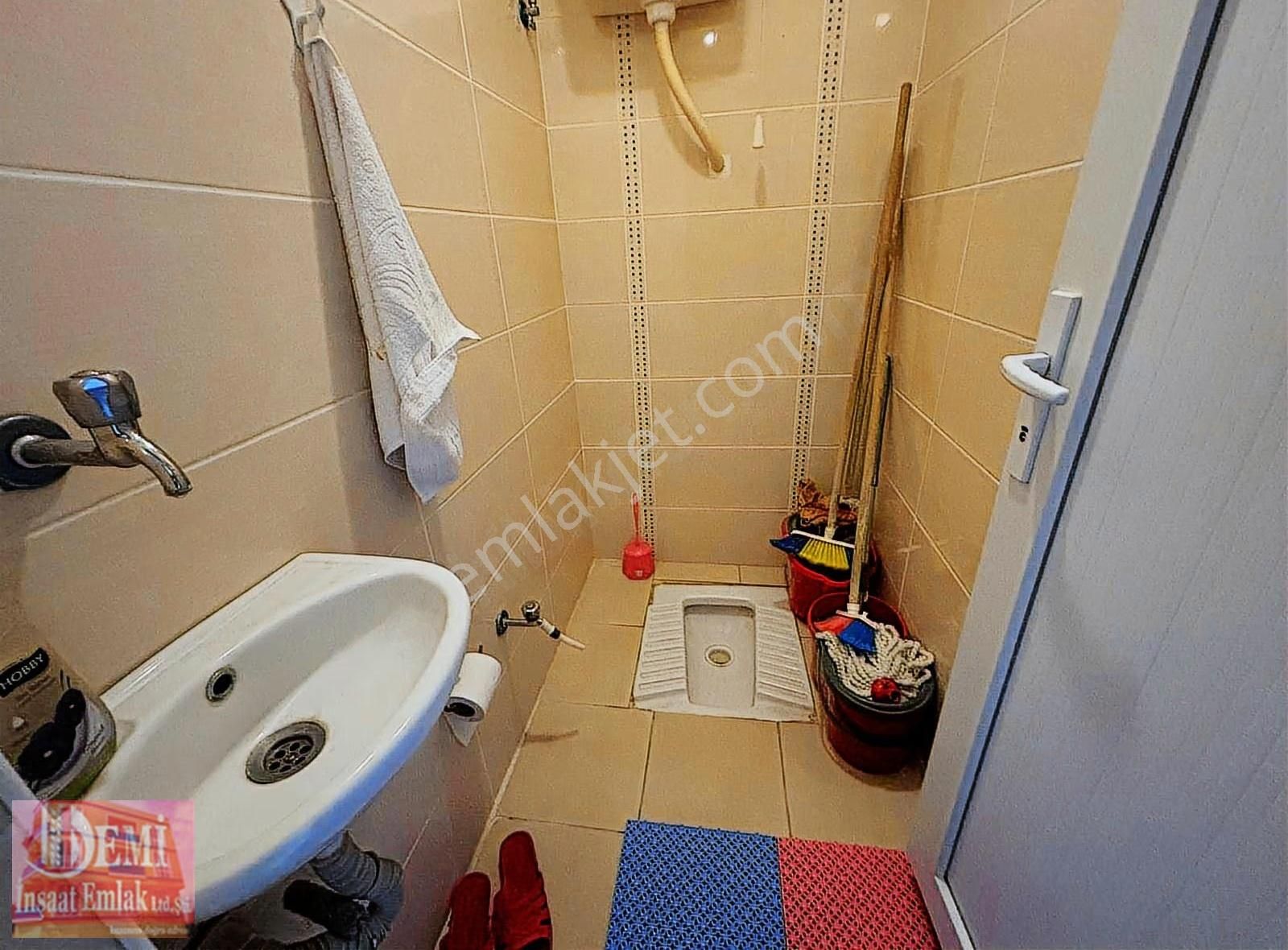 Cumhuriyet Mahallesinde 3+1 Arakat Merkezi Lokasyonlu Daire - Görsel 14