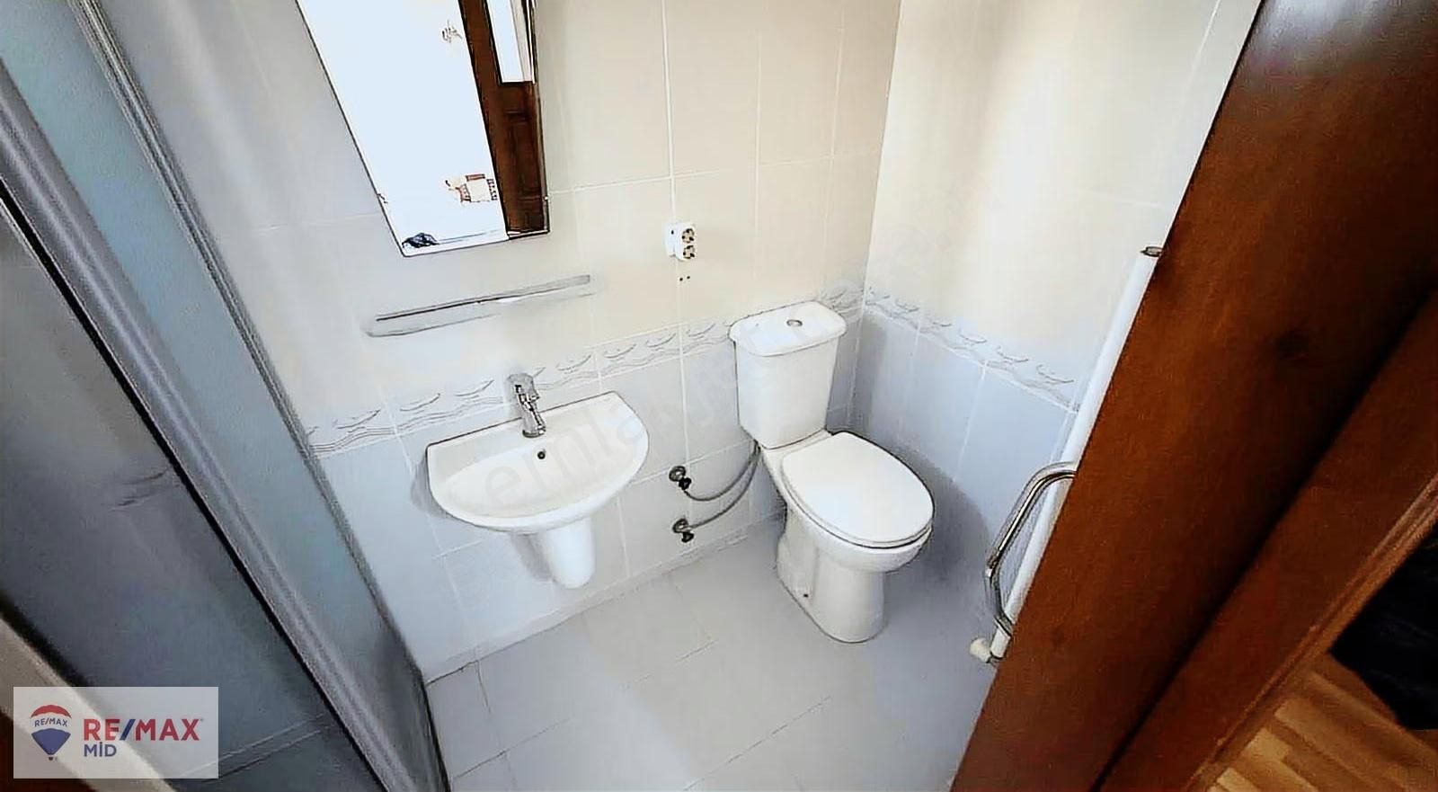 Remax Mid Bahçelievler De Satılık 3+1 Ara Kat Daire - Görsel 15