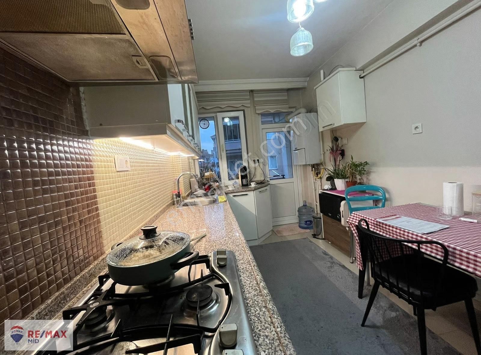 Remax Mıd Ofsınden Bahçelievlerde 2+1 Satılık Daire - Görsel 12