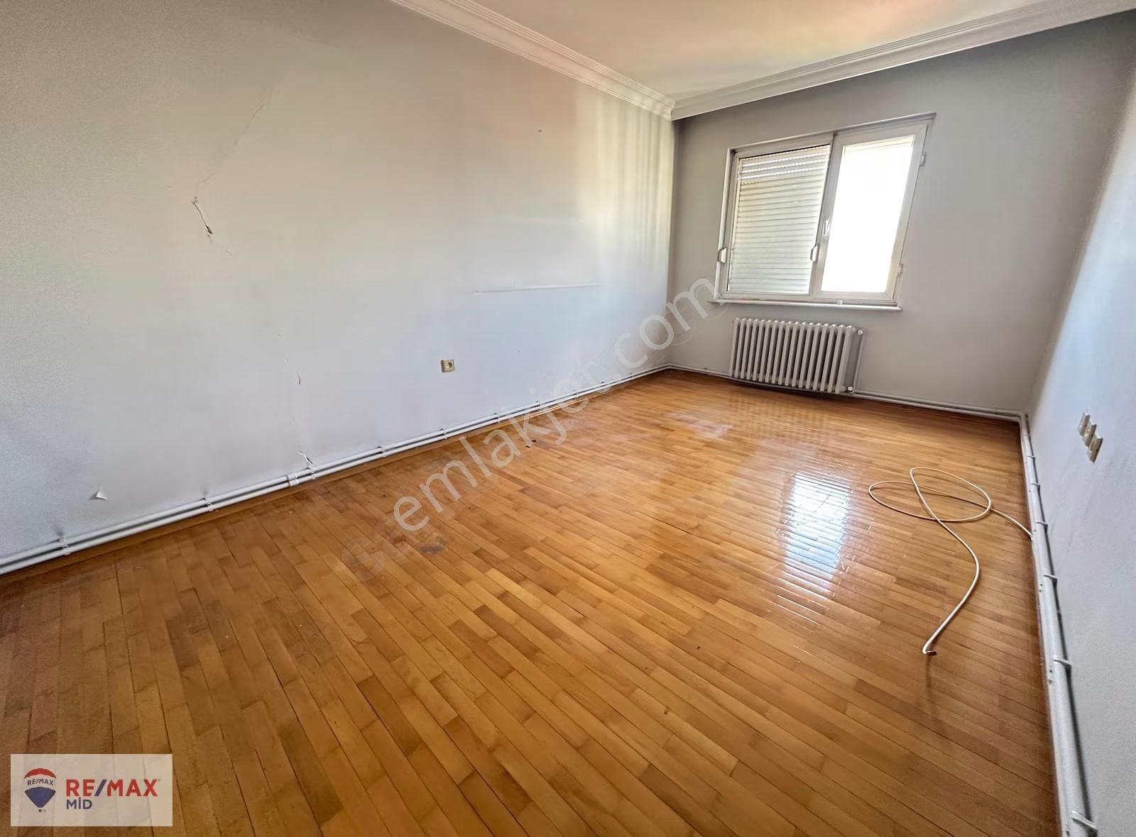Remax Mid'den Tolun Apartmanı'nda 3+1 Kiralık Daire - Görsel 24